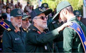 معاون هماهنگ‌کننده نیروی زمینی سپاه خطاب به زنانی که روسری از سر بر می‌دارند: اگر امنیت ایران نبود شما را هم مانند زنان ایزدی و مسیحی به فروش می‌گذاشتند