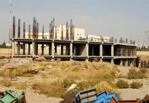 روند ساخت بیمارستان ۷۰۰ تختخوابی استان قزوین مناسب نیست