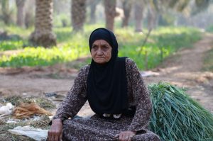 سرنوشت تلخ “مالیه”، زن فداکاری که سنگ قبر ندارد