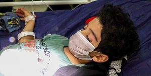 برای آرتین، برای معصومیتش: پدر .. مادر .. برادر .. پر کشیدند