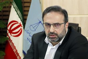 افرادی تادیروز مدعی این بودند بادست خالی در میدان هستند امروز با اسلاح و تفنگ هستند