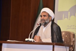 لیالی: گفت‌وگو با کسی که قمه به دست گرفته و اغتشاش می کند، بی‌فایده است