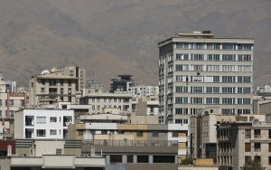مبارزه با مشاورین املاک ادامه دارد.